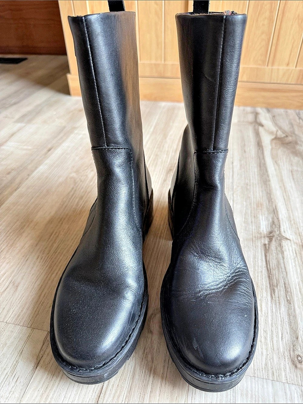 Born Leather Black Riding Boots US 8.5 worn once